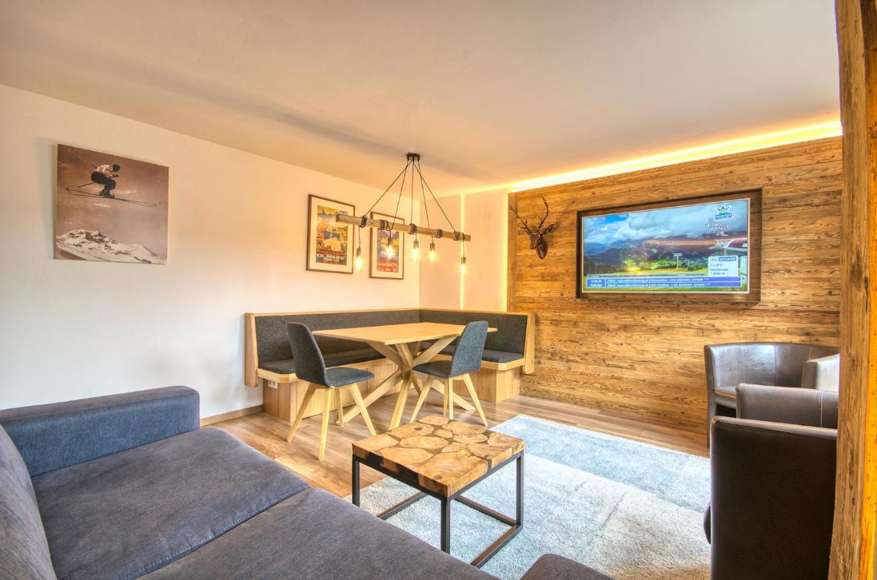 Apartment Melanie - By Alpen Apartments Zell am See Exterior photo