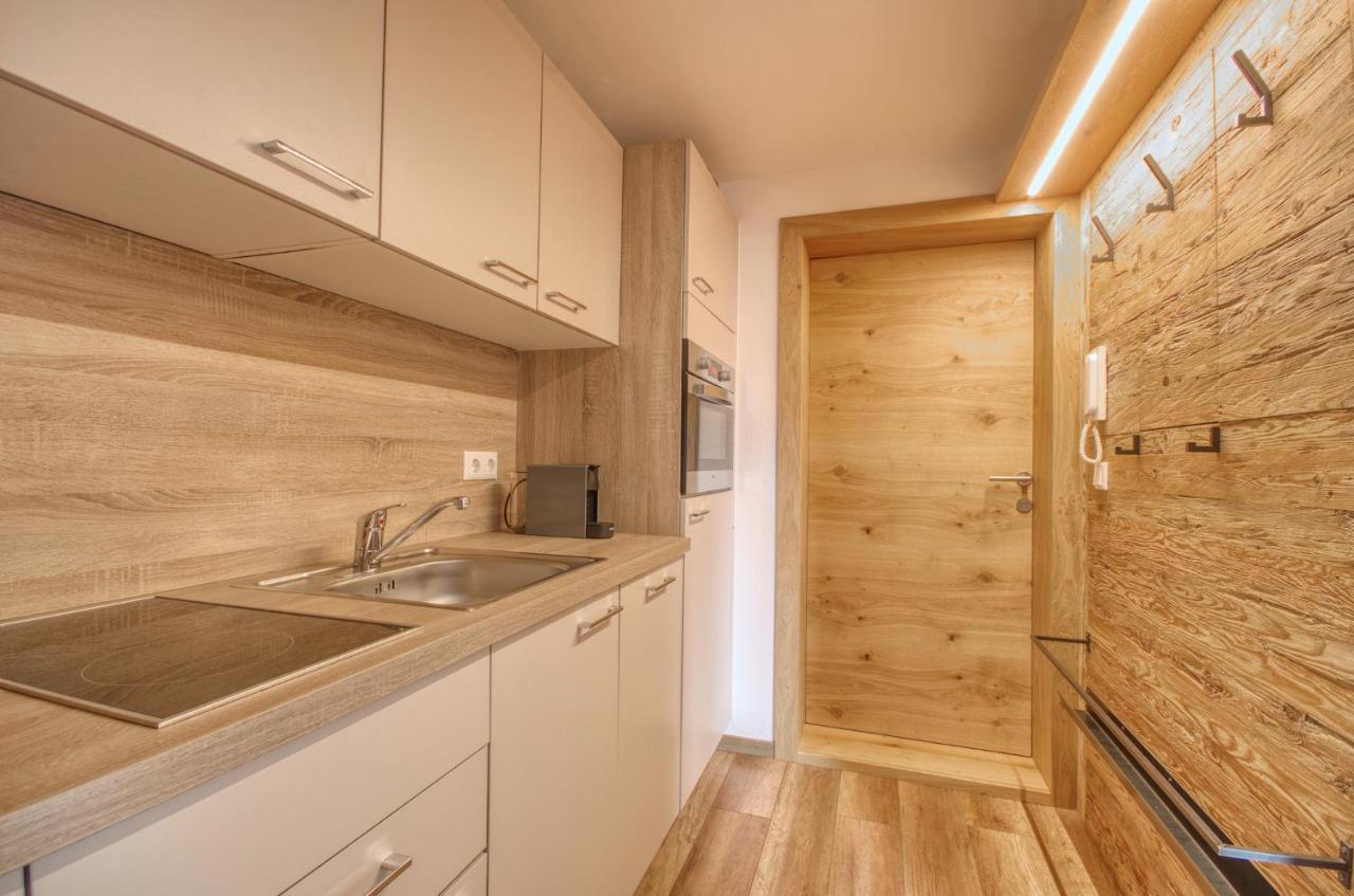 Apartment Melanie - By Alpen Apartments Zell am See Exterior photo